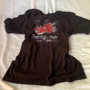 Soft vintage t with graphics